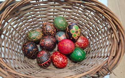 Uskrsna radionica bojenja jaja
